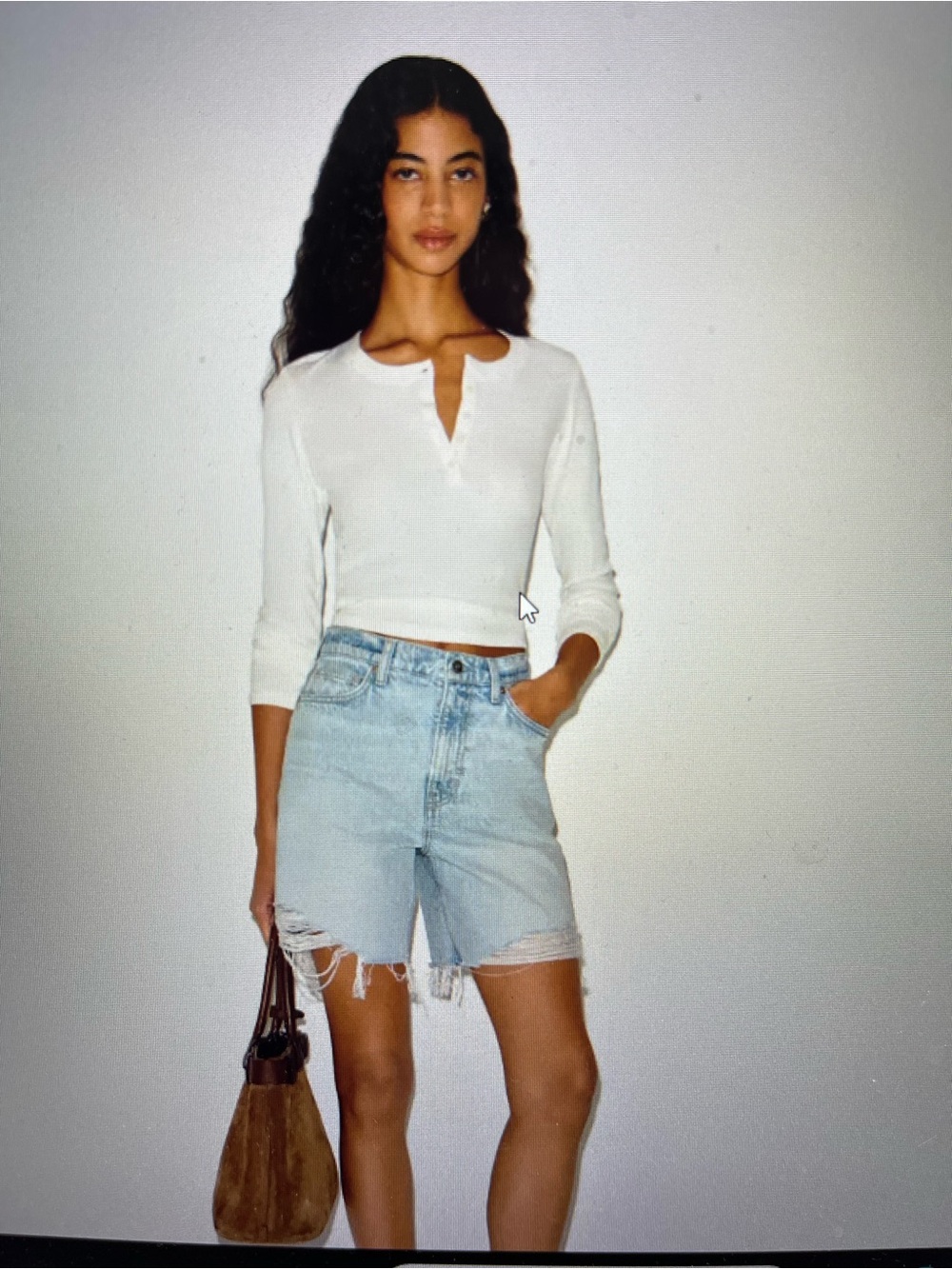 NWT Reformation Saige High Rise 4” Jean Shorts